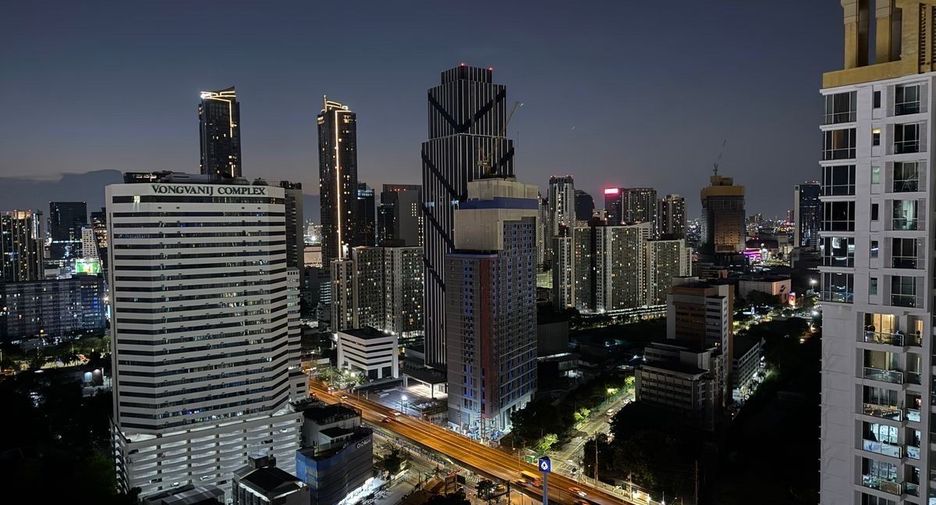 Condo en alquiler de 1 habitaciones en Huai Khwang, Bangkok