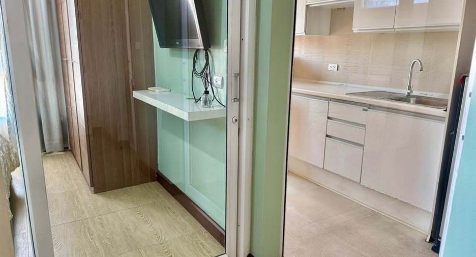 For rent 1 bed condo in Wang Thonglang, Bangkok