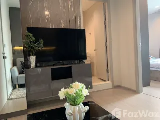 Condo en alquiler de 1 habitaciones en Phra Khanong, Bangkok