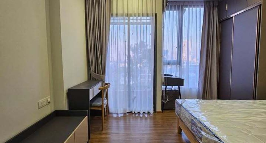 For rent studio condo in Watthana, Bangkok