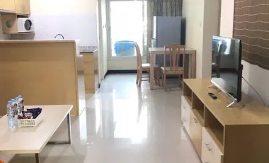For rent 2 bedrooms apartment in Khlong Toei, Bangkok