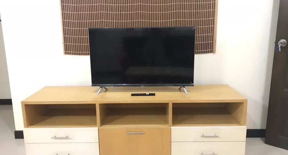 For rent 2 bedrooms apartment in Khlong Toei, Bangkok
