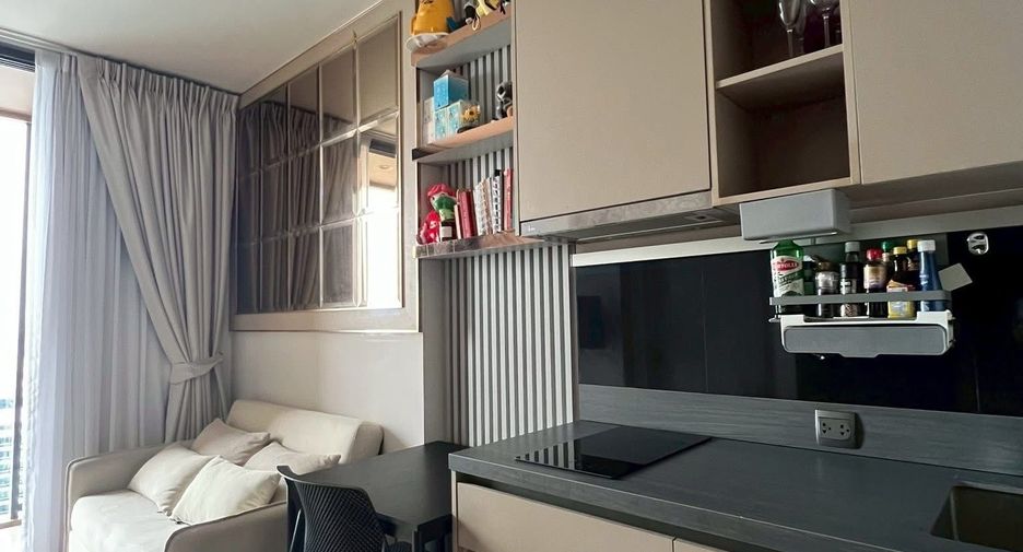 For rent 1 bed condo in Khlong Toei, Bangkok