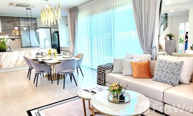 Haus zur Miete mit 4 Zimmer in Bang Phli, Samut Prakan