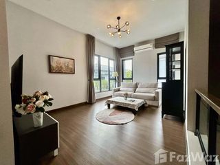 出租 4 卧室 联排别墅 在 Bang Phli, Samut Prakan