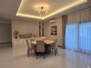 出租 4 卧室 联排别墅 在 Bang Phli, Samut Prakan