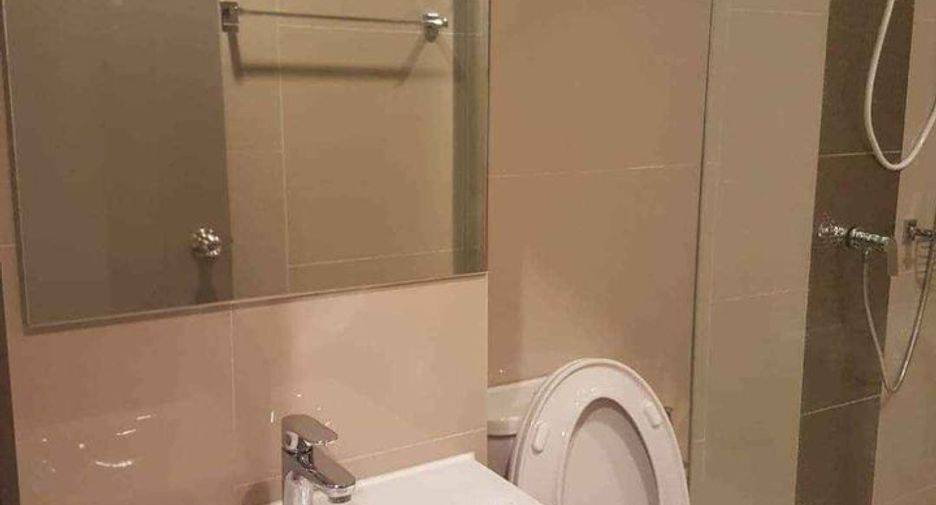For rent 1 bed condo in Bangkok Yai, Bangkok
