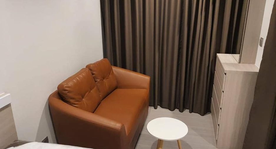 For rent studio condo in Huai Khwang, Bangkok