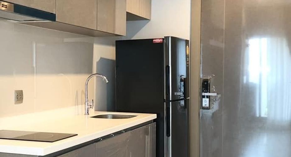 For rent studio condo in Huai Khwang, Bangkok