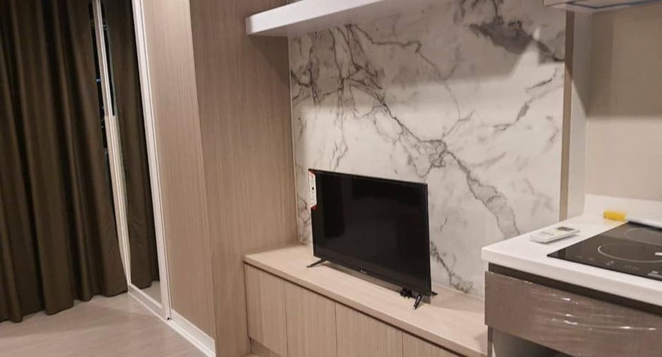 For rent studio condo in Huai Khwang, Bangkok