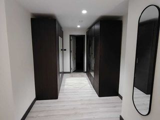 For rent 3 bedrooms condo in Yan Nawa, Bangkok