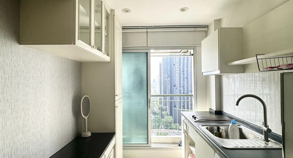 For rent 1 bed condo in Huai Khwang, Bangkok