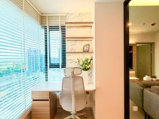 À louer 1 chambre condo à Phra Khanong, Bangkok