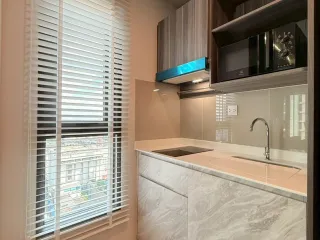 À louer 1 chambre condo à Phra Khanong, Bangkok