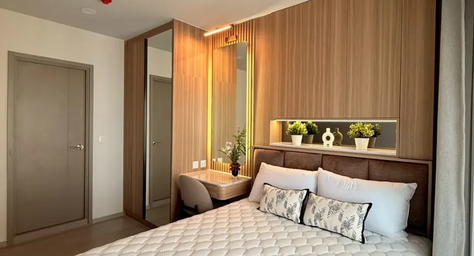 For rent 1 bed condo in Phra Khanong, Bangkok