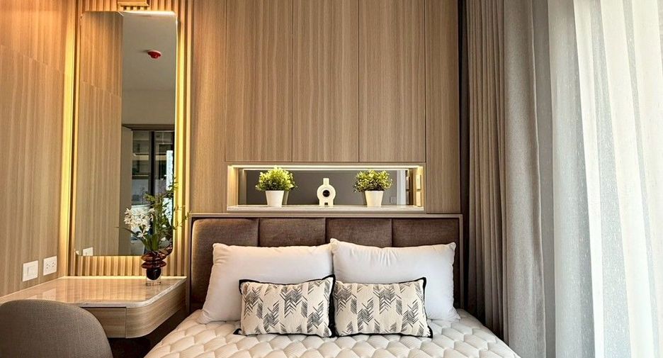 For rent 1 bed condo in Phra Khanong, Bangkok