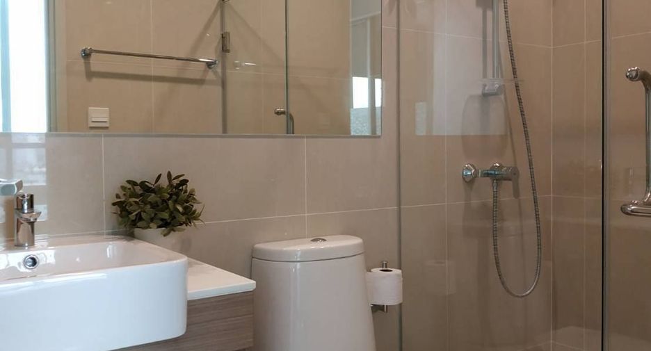 For rent 1 bed condo in Huai Khwang, Bangkok