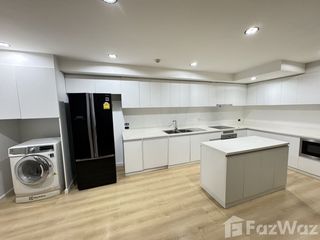 Apartamento en alquiler de 3 habitaciones en Watthana, Bangkok
