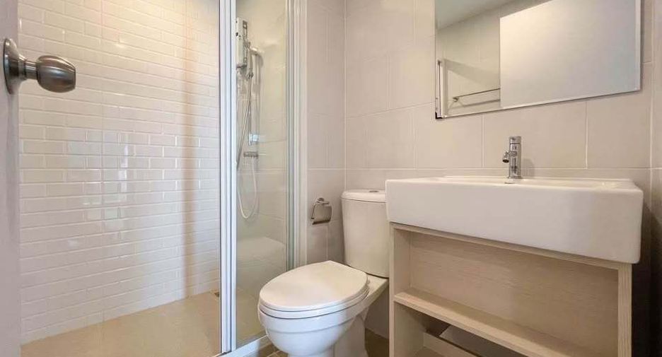 For rent studio condo in Wang Thonglang, Bangkok