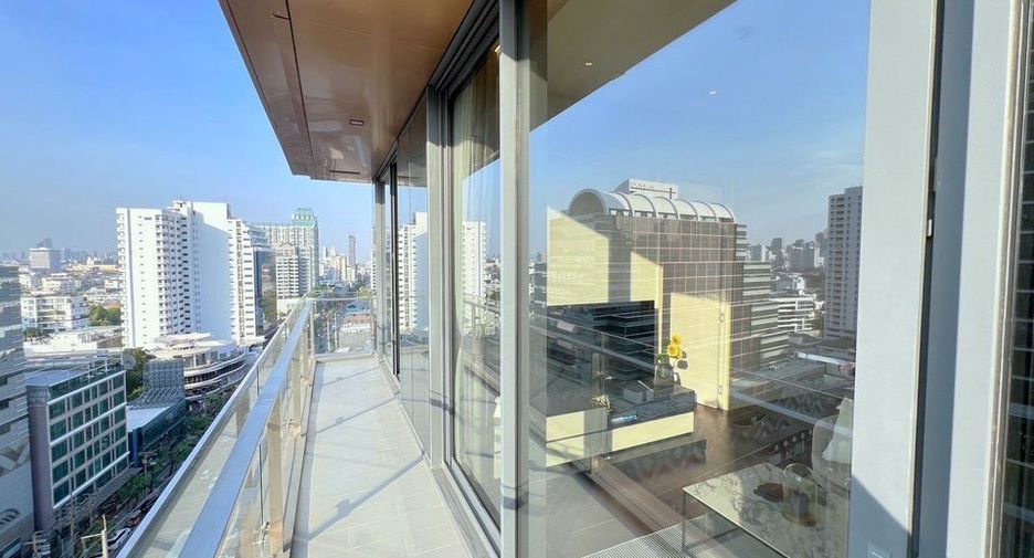 For rent 2 ベッドルーム condo in Watthana, Bangkok
