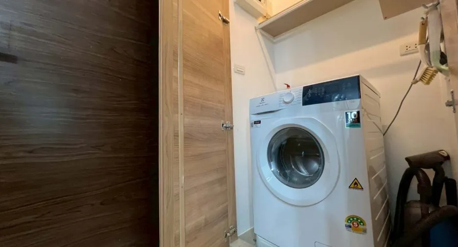 For rent 1 bed condo in Phaya Thai, Bangkok