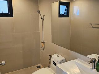 出租 4 卧室 独立屋 在 Bang Phli, Samut Prakan