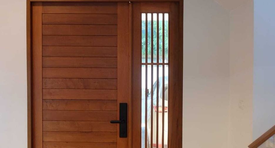 For rent 4 bedrooms house in Bang Phli, Samut Prakan
