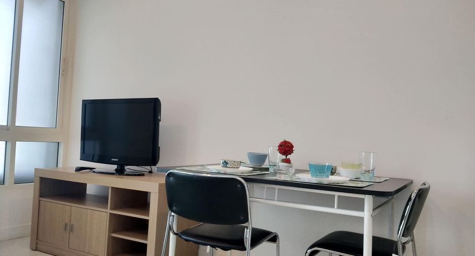 For rent 1 bed condo in Phra Khanong, Bangkok