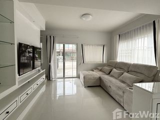 出租 2 卧室 联排别墅 在 Bang Phli, Samut Prakan