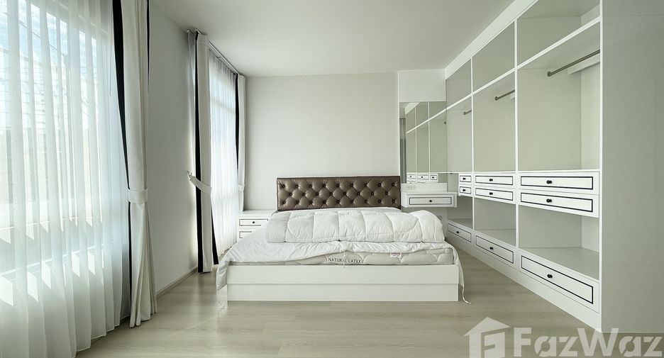 For rent 2 bedrooms townhouse in Bang Phli, Samut Prakan