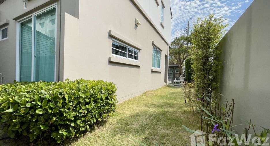 For rent 2 bedrooms townhouse in Bang Phli, Samut Prakan