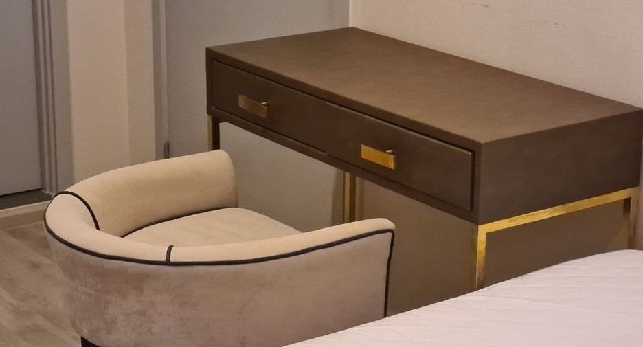 For rent 1 bed condo in Bangkok Noi, Bangkok
