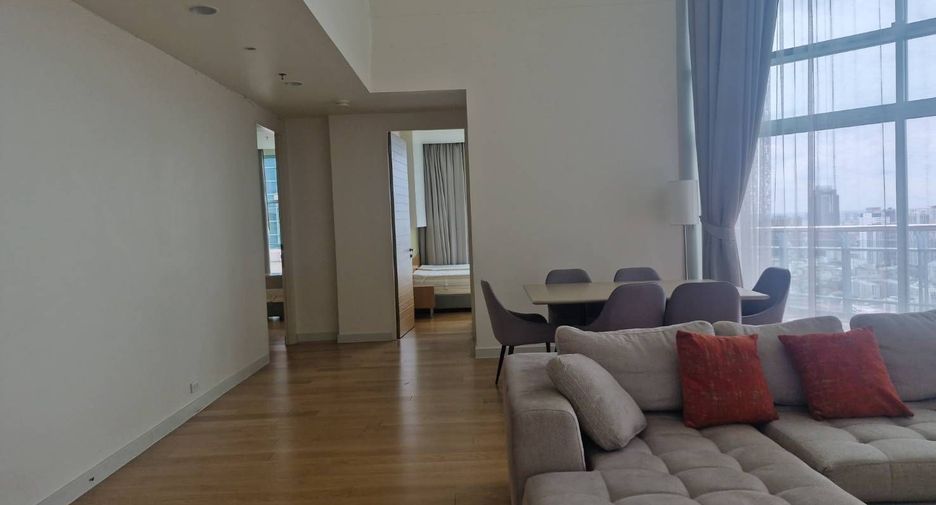 For rent 3 bedrooms apartment in Bang Kho Laem, Bangkok