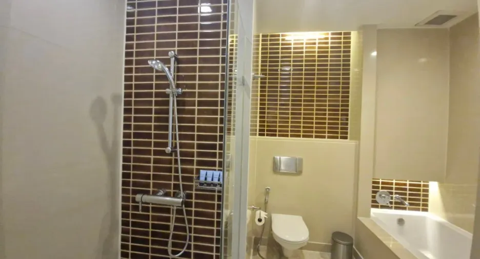 For rent 3 bedrooms apartment in Bang Kho Laem, Bangkok