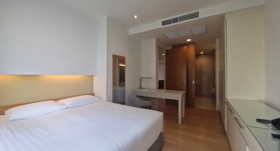 For rent 3 bedrooms apartment in Bang Kho Laem, Bangkok