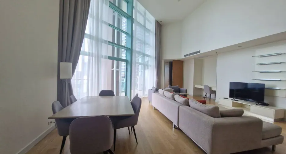 For rent 3 bedrooms apartment in Bang Kho Laem, Bangkok