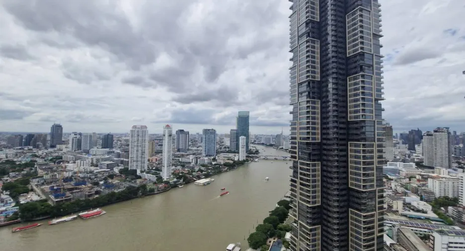 For rent 3 bedrooms apartment in Bang Kho Laem, Bangkok