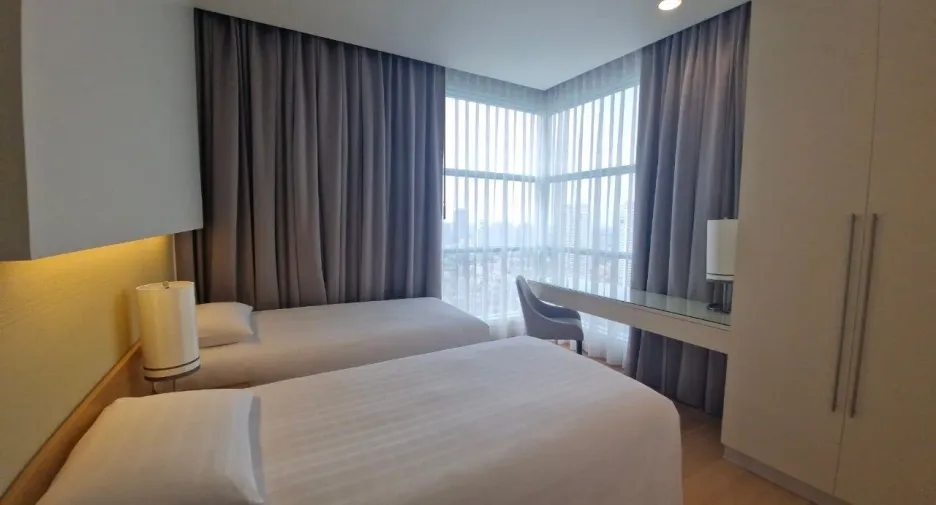 For rent 3 bedrooms apartment in Bang Kho Laem, Bangkok