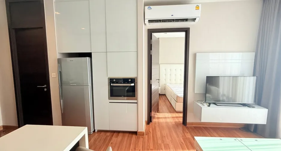 For rent 1 bed condo in Huai Khwang, Bangkok