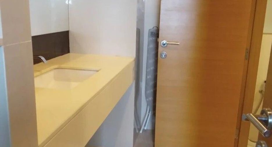 Аренда 1 кровать кондо в Хуаи Кхщанг, Бангкок