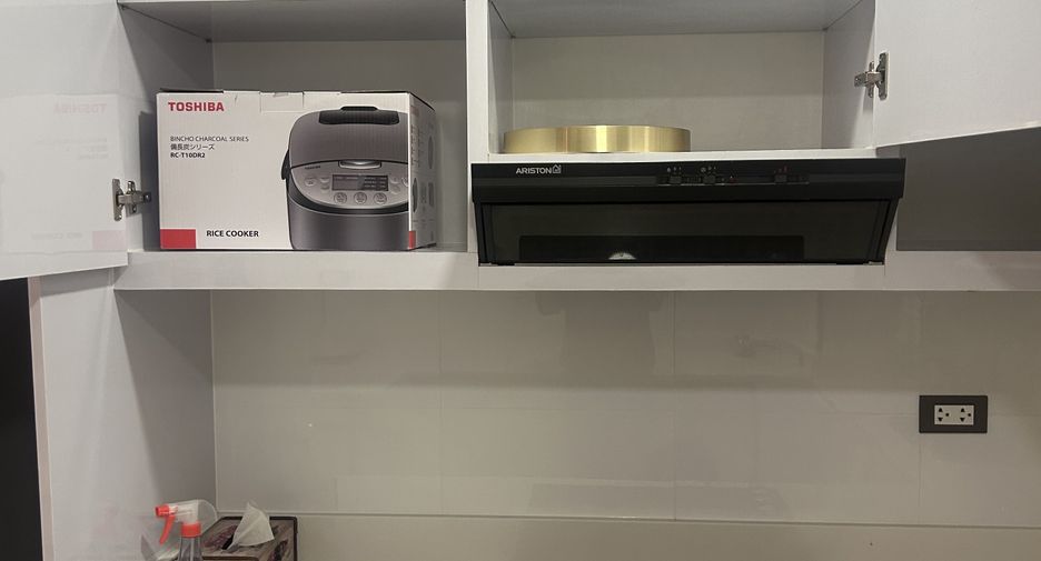 For rent 1 bed condo in Sathon, Bangkok