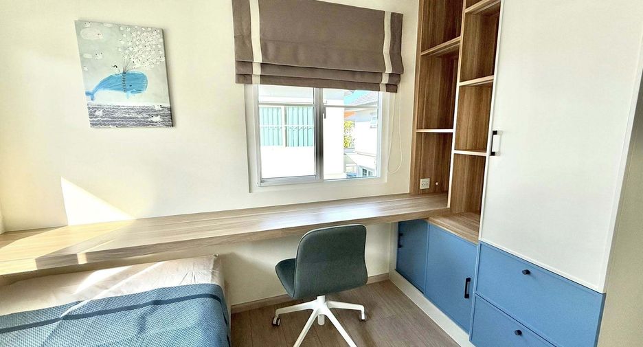 For rent 4 bedrooms house in Bang Phli, Samut Prakan