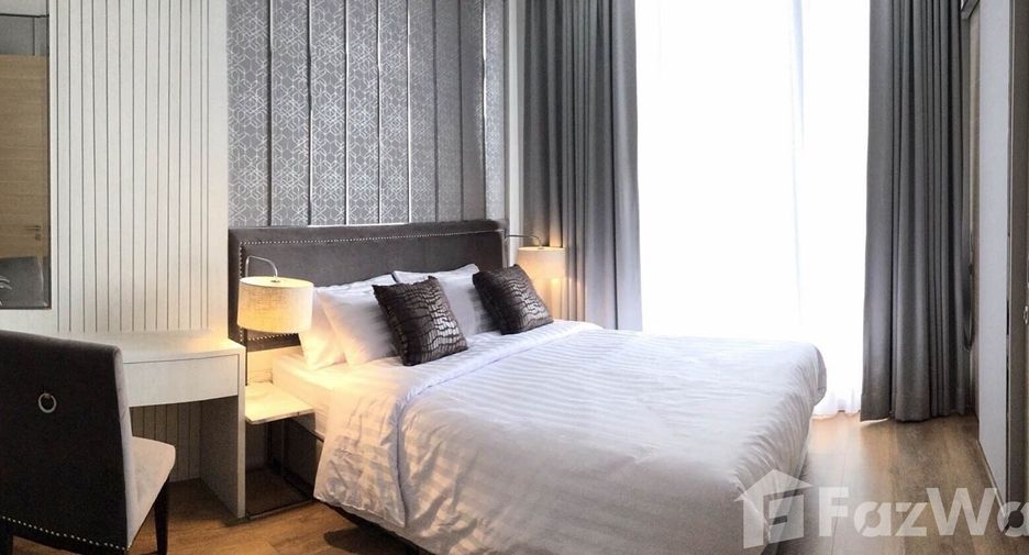 For rent 2 bedrooms condo in Khlong Toei, Bangkok