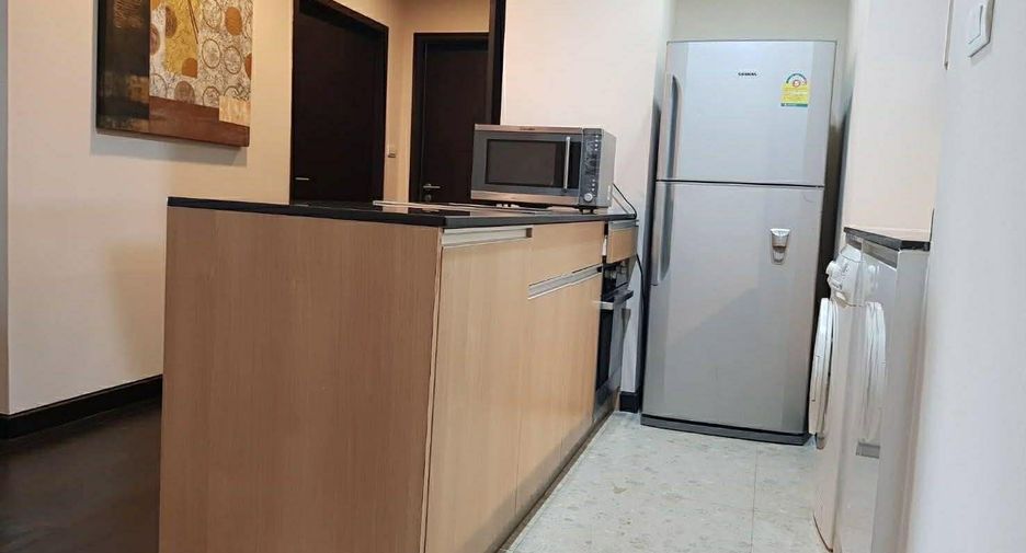 Condo en alquiler de 2 habitaciones en Sathon, Bangkok
