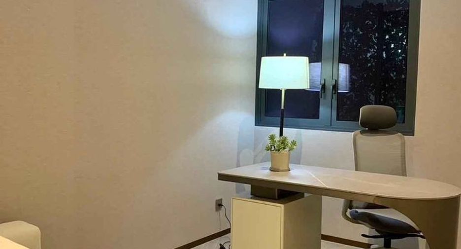 Wohnung zur Miete mit 2 Zimmer in Khlong Toei, Bangkok