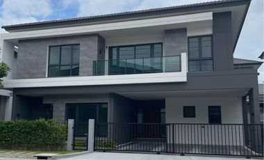 Haus zur Miete mit 4 Zimmer in Bang Phli, Samut Prakan