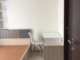 Wohnung zur Miete mit 2 Zimmer in Huai Khwang, Bangkok