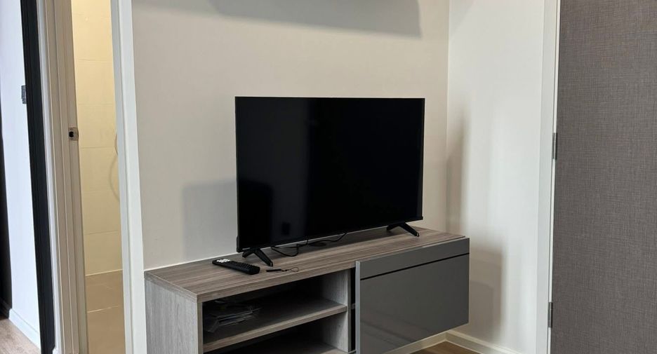For rent 1 bed condo in Bang Kapi, Bangkok