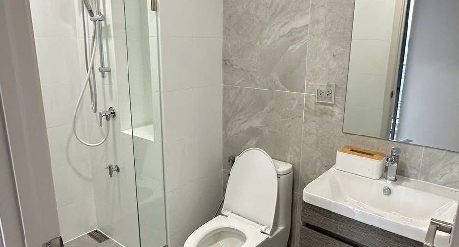 For rent 1 bed condo in Bang Kapi, Bangkok