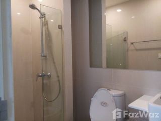 Condo en alquiler de 1 habitaciones en Huai Khwang, Bangkok